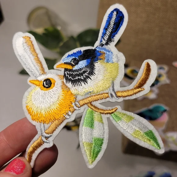 New Set Of 8 Bird Patches Embroidery - Picture 3 of 7